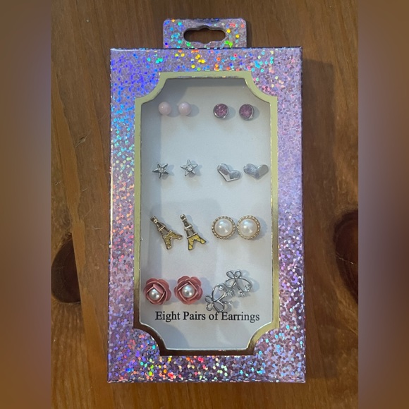 Girls/Kids 8 Pair Earrings - Picture 2 of 4
